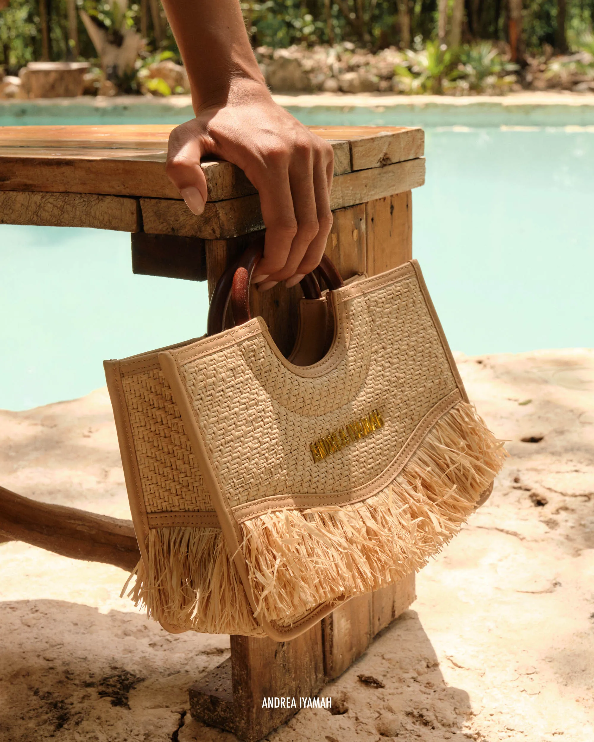 AHI ESCAPE MINI TOTE BAG