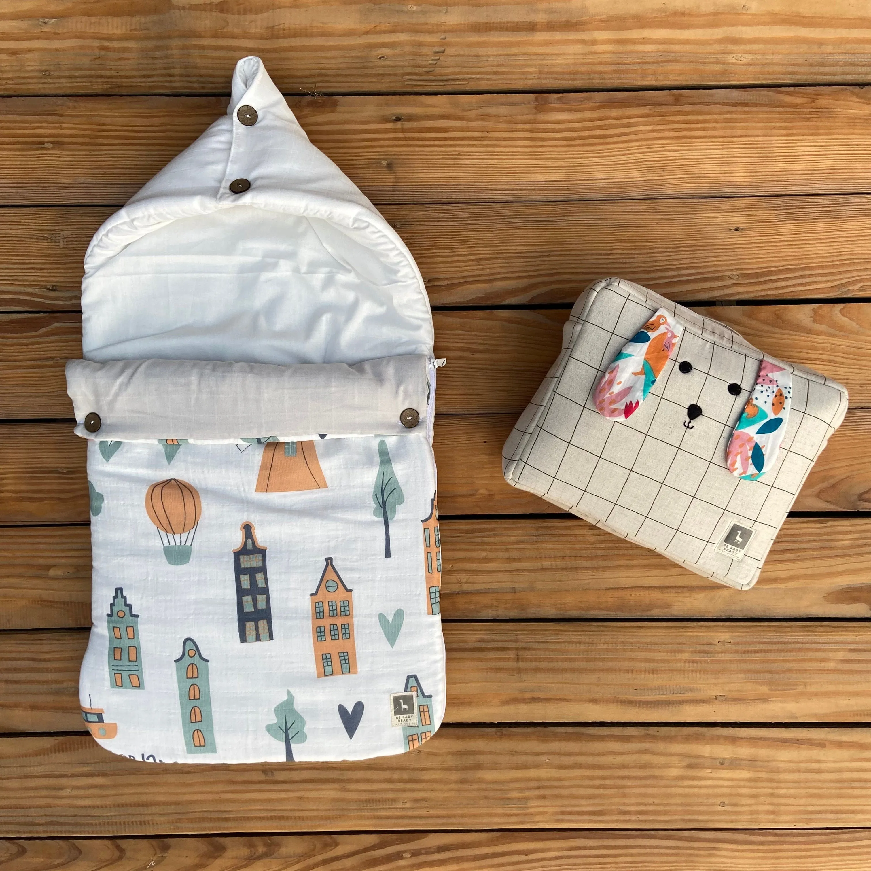 Awesome Amsterdam Baby Carrier Nest (Muslin) -Carrying Nest Bag Portable Travelling Bed for Infants for 0-4 Months