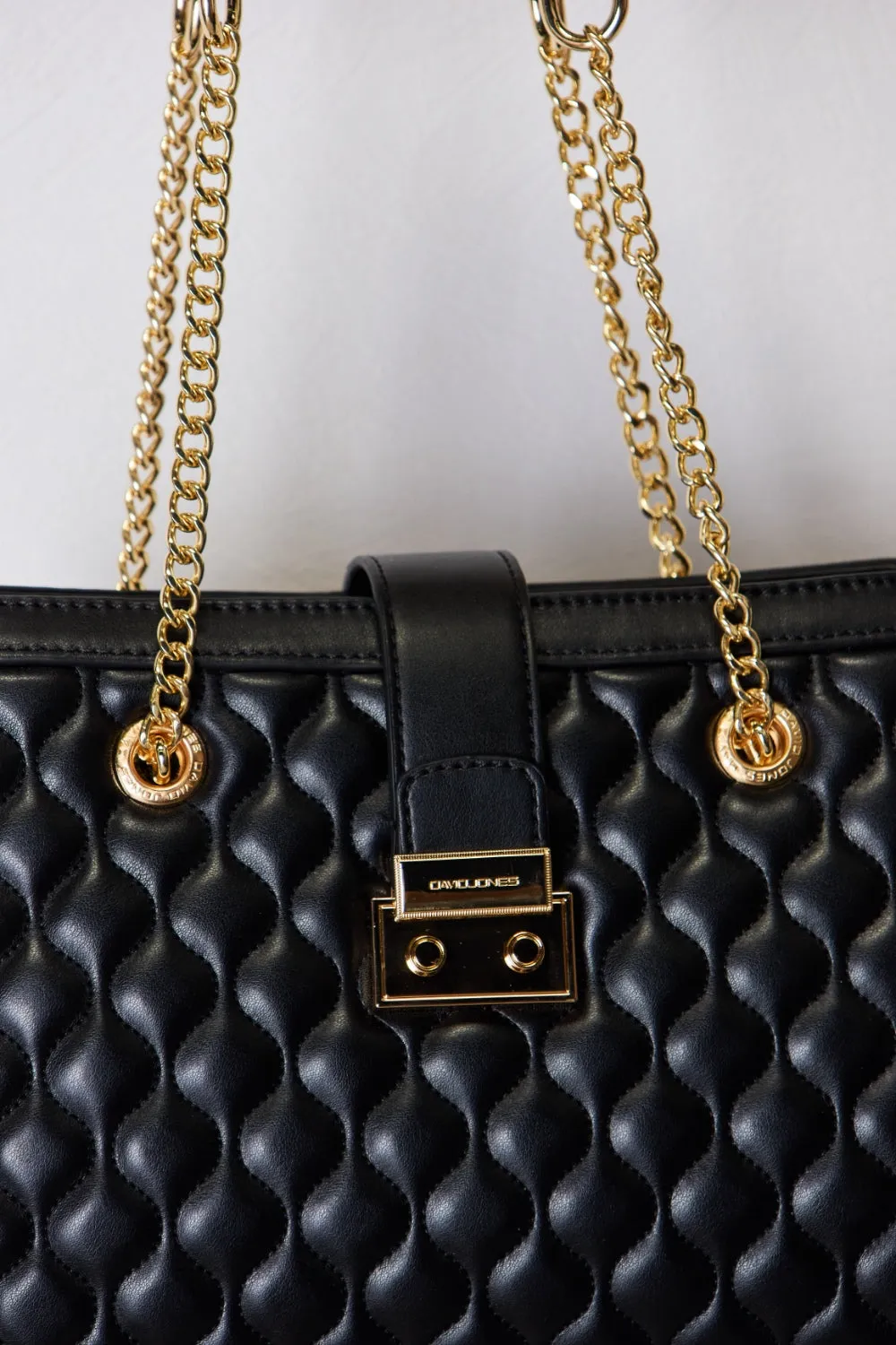 Daily Luxury Quilted PU Leather Handbag